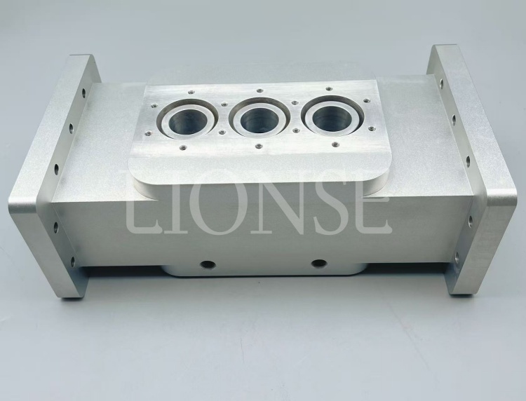 دھات کے ایلومینیم بلاک حصوں کو تیار کرنے کے لئے شیر کا انتخاب کیوں کریں؟