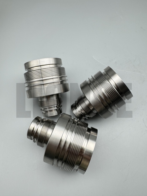 گریڈ 5 ٹائٹینیم مصر کے گہرے سمندر کے سامان کے لئے کیوں منتخب کیا جاتا ہے؟