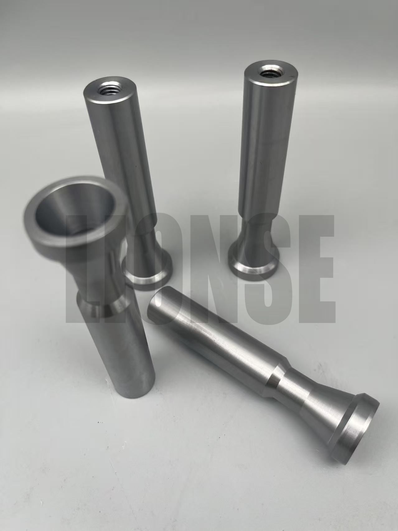کسٹم CNC مشینی تھریڈڈ اسٹینڈ آف کیا ہیں؟